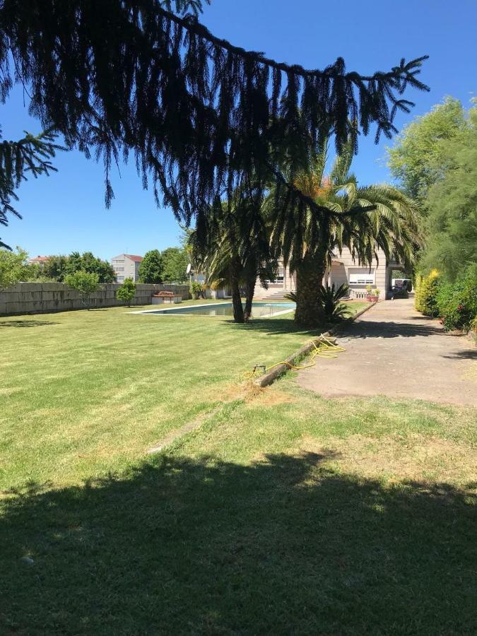 Villa Las Camelias Villanueva De Arosa Eksteriør billede