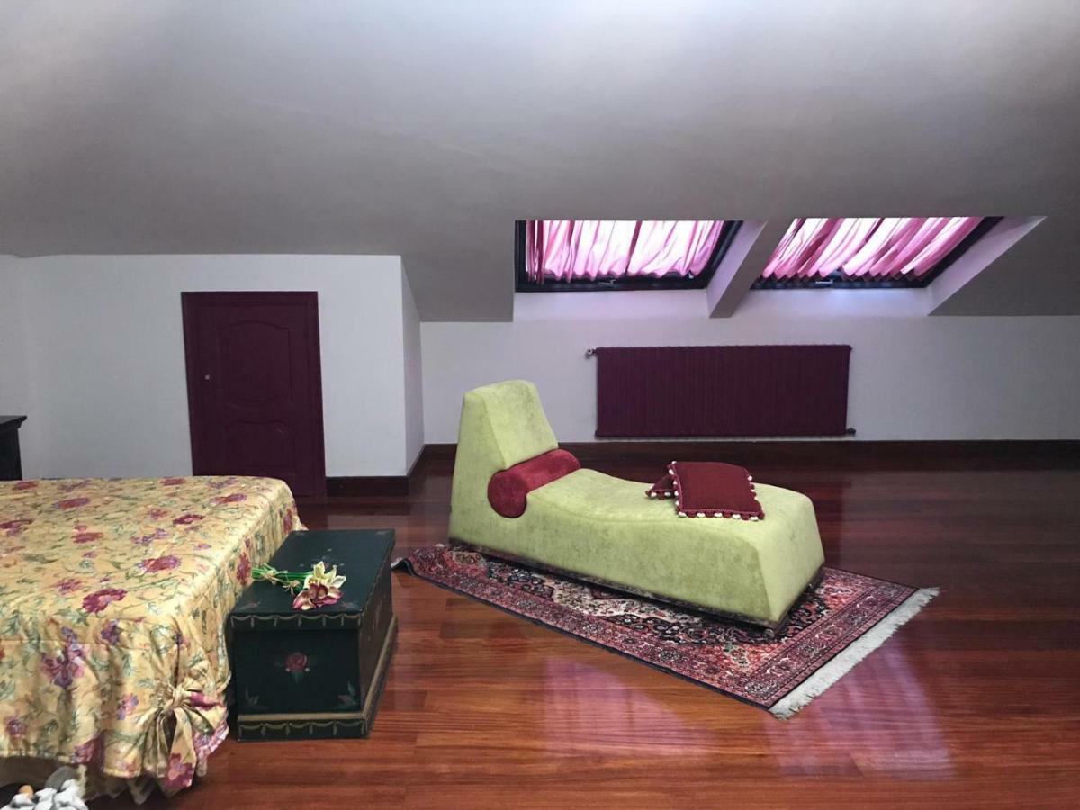 Villa Las Camelias Villanueva De Arosa Eksteriør billede