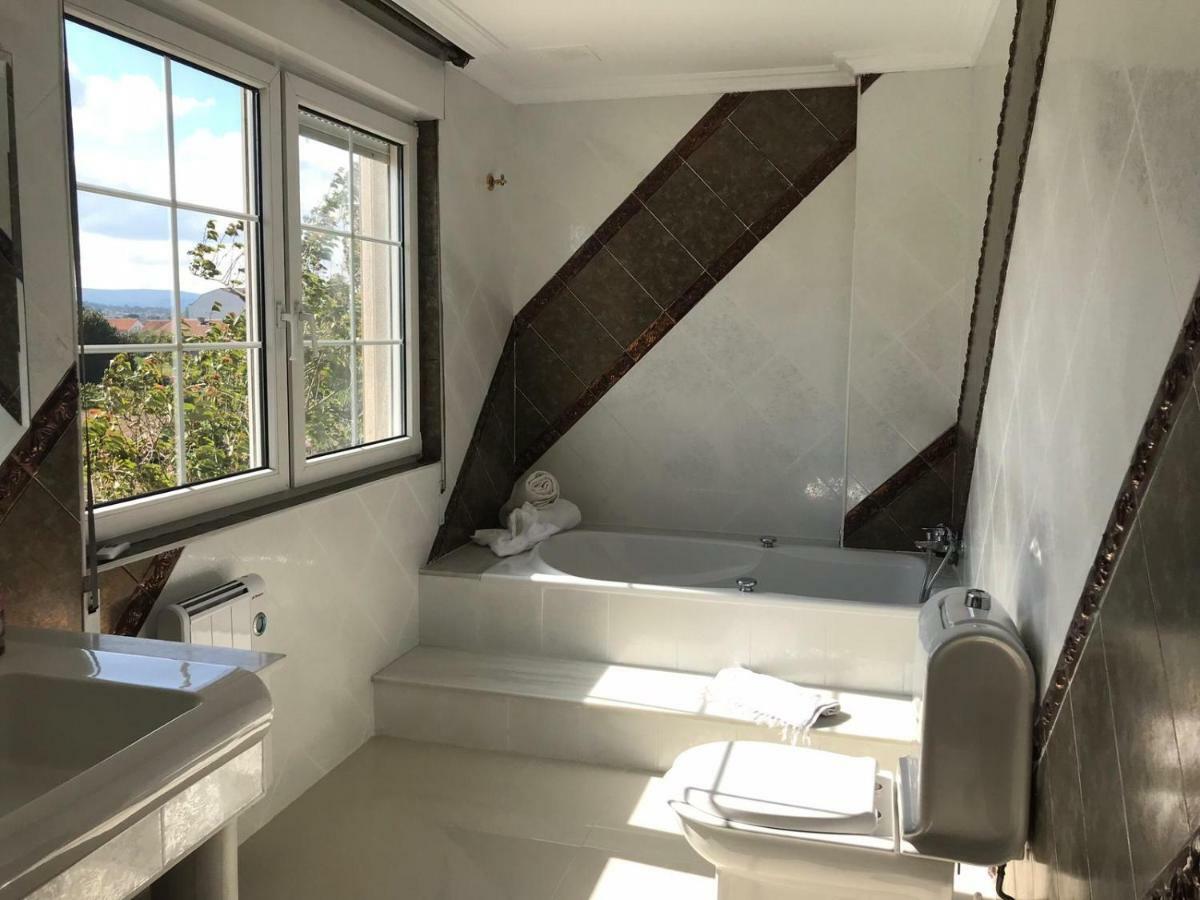Villa Las Camelias Villanueva De Arosa Eksteriør billede